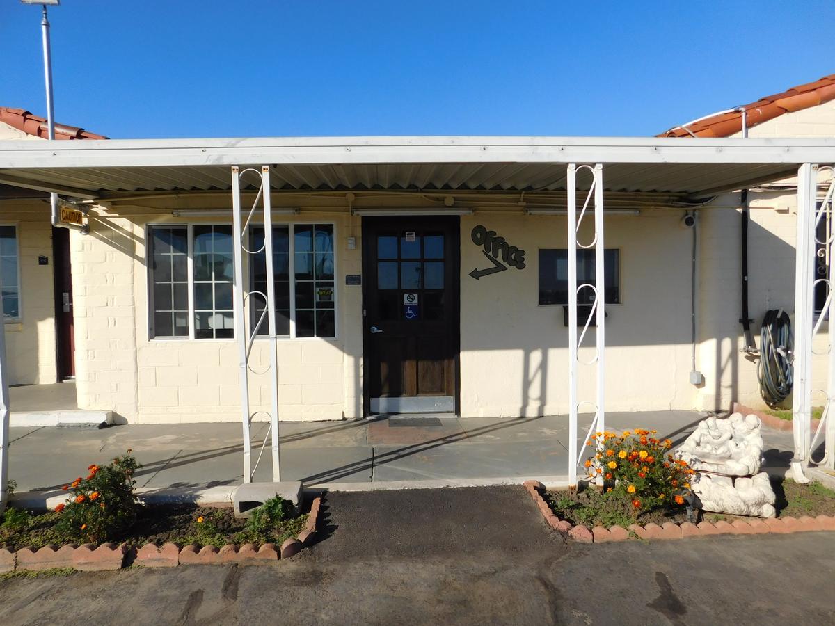 El Rancho Motel Стоктон Экстерьер фото