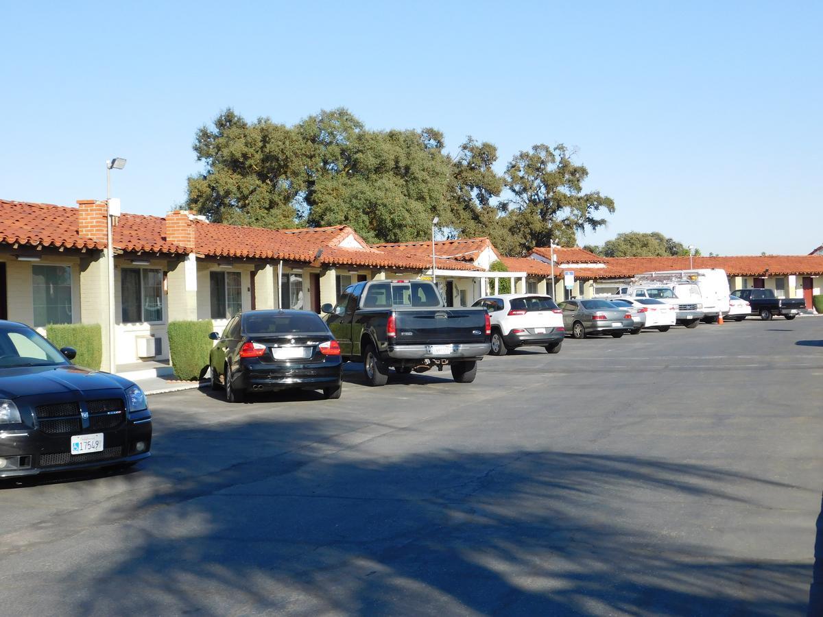 El Rancho Motel Стоктон Экстерьер фото